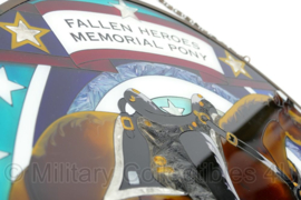 United States Fallen Heroes Memorial Pony glazen wanddecoratie - 48,5 x 36,5 cm - origineel