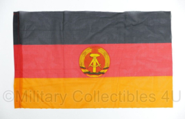 DDR NVA vlag banner - 48 x 30 cm - nieuw - origineel