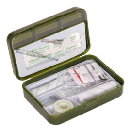 First aid kit in kunststof doosje  groen - met inhoud - nieuw gemaakt