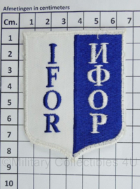 Defensie IFOR embleem  - 8 x 6,5 cm - origineel