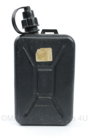 KMARNS Korps Mariniers en Defensie Nafta brandstof jerrycan 1L - 11 x 6 x 22 cm - gebruikt - origineel