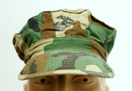 USMC pet - woodland camo met zwart USMC logo - one size fits all