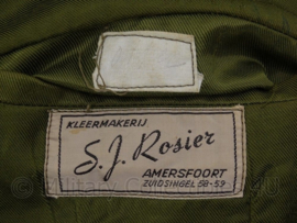 KL Koninklijke Landmacht Officiers uniform jasje - Rang tweede Luitenant - "vroeg model" jaren 60 met MLV speld - maat 50 - origineel