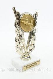 Korps Mariniers 1e aanmoedigingsprijs Pistool Piet Dijk Trofee 2008 - 17 x 7,5 x 5,5 cm  - origineel