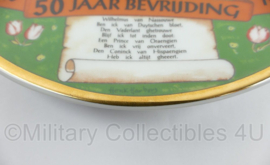 Herinneringsbord 50 jaar Bevrijding 1945-1995 wandbord - diameter 19 cm - origineel