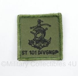 Defensie ST 101 DIVGNGP Staf 101 Divisiegeniegroep borstembleem - met klittenband - 5 x 5 cm - origineel