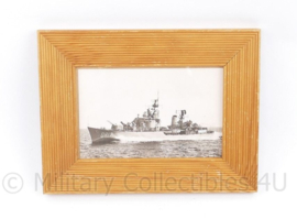 Koninklijke Marine foto in lijst van D812 Hr Ms Friesland -  20,5 x 1 x 16 cm - origineel
