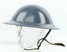 WO2 Britse helm RO&CO 1943 - grijs - net naoorlogs doorgebruikt - origineel