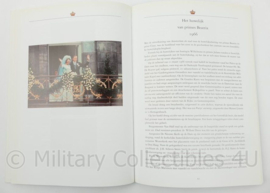 Naslagwerk Koninklijke Medailles AC Zuidema ea - 17 x 0,5 x 24 cm