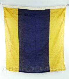 Wo2 British Royal Navy signaal vlag  - gebruikt - 83x90 cm - origineel