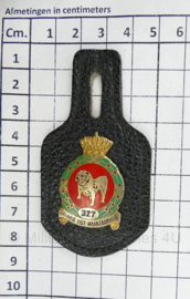 KLU Koninklijke Luchtmacht 327 squadron Vrijheid eist waakzaamheid borsthanger - 8 x 4,5 cm - origineel