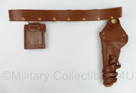 US M1912 Cavalry koppel met magazijntas en M1911 Colt Cavalry holster - bruin leer