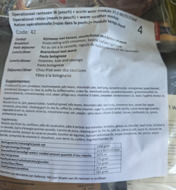 1 doos met 8 zakken Nederlandse leger 24uurs rantsoenen Maaltijd zak 24 Hour Operationeel Rantsoen W(Pouch) + Warm Weer module - 8 verschillende menu's! - +/-5100 kcal - Best Before December 2026