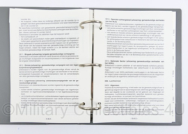 KL Handboek VR 8-1 voorlopige richtlijn Geneeskundige Dienst - uitgave van 1986 -  22,5 x 20 x 6 cm - origineel