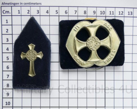 KL baret- en kraag emblemen legeraalmoezenier - origineel