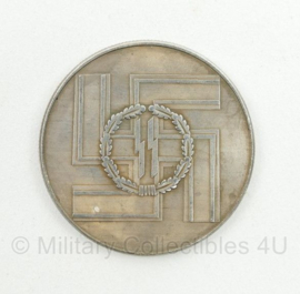 WO2 Duits Waffen SS replica 8 jaar  trouwe dienst Coin - diameter 3,5 cm - replica