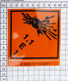 Defensie sticker explosieve stoffen 1.1 E 1 voor op munitiekisten - nieuw - 11 x 10 cm - origineel