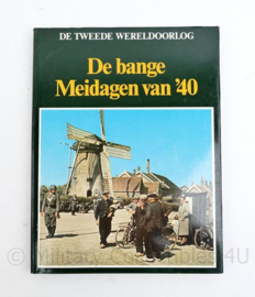 Serie naslagwerken De Tweede Wereldoorlog - 8 boeken 