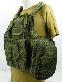 Russische Digital Flora MOLLE gevechtsvest met triple ammo pouch en utility pouches - replica