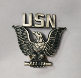 US Navy USN Women HAT insignia rank E1-E6 zilver metaal - 3,2 x 3,3 cm