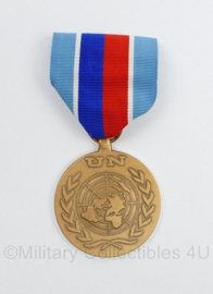 Haïti Vredesmissie UN Medal in the service of peace  - 8 x 4 cm 