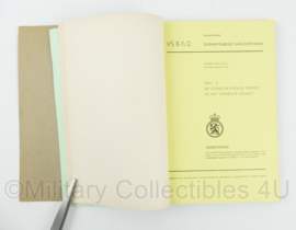 KL Nederlandse leger handboek VS 8-1/3 De Militair Geneeskundige Dienst KL en KLU in Tijd van Oorlog - 16 x 1 x 22 cm - origineel