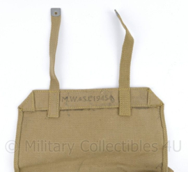 WO2 Britse P37 Smallpack - gestempeld MW en S 1945  -  27 x 12 x 25 cm - origineel