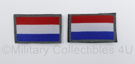 KL Nederlandse leger landsvlaggen PAAR met klittenband voor uniformen - groene rand - 5 x 3 cm