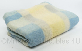 Dikke wollen deken - origineel Aabe Dekens Zuiver scheerwol / Virgin Wool  - zeer goede staat - 207 x 145 cm - origineel
