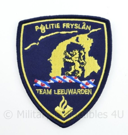 Politie Fryslan Team Leeuwarden embleem - met klittenband  - 10,5 x 9 cm.