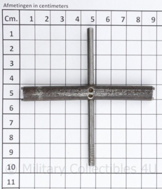 onbekende WO2 Duitse tool - 9,5 x 9 cm - origineel