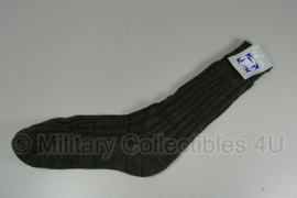 Groene comfortabele leger sokken 50% katoen  - maat 28 = 42 / 44 - origineel
