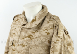 US M65 field jacket met voering USMS US Marine Corps Marpat desert camo -maker Rothco - maat XL (valt ruim)