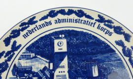 Wandbord Nederlands Administratief Korps Afcent - diameter 24½ cm - origineel