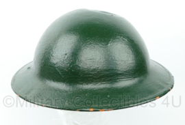 Britse leger MK2 helm zonder liner - gedragen - origineel