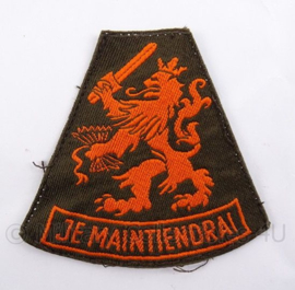 KL Koninklijke Landmacht arm embleem leeuw - Je Maintiendrai - DT 1963/2000 - 7 x 8 cm - origineel