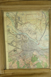 WO2 Britse map case 1944 met nieuwe kaart  - 23 x 2 x 27 cm - origineel