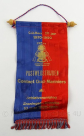 Oud Mariniers Postwedstrijden lintje 1970-1990 - afmeting 31 x 13 cm - origineel