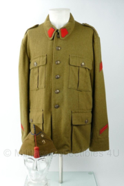 WO2 Belgische leger 9e linie regiment field jacket met muts - 4 dienstjaren rang Korporaal - maat Extra Large - replica