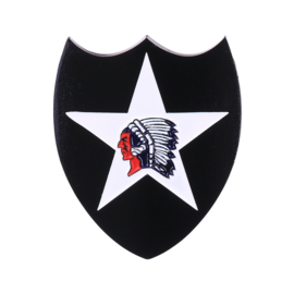 Metalen logo WW2 2nd Infantry Division - in luxe doosje - met 3M dubbelzijdig plakfoam!