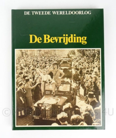 Naslagwerk boek over WO2 - De Bevrijding - K.A. van den Hoek