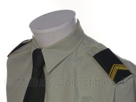 KL Nederlandse leger DT2000 uniform jas met broek en overhemd Prinse Irene Brigade - Sergant der 1e klasse - maat 47 3/4 - origineel