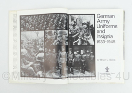 German Army Uniforms and Insignia 1933-1945 Brian L. Davis