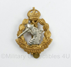Britse WO2 cap badge Royal Army dental Corps  - Kings Crown  - 5 x 3,5 cm - origineel