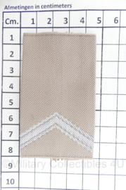 KL epauletten PAAR  Desert - rang Sergeant - 8 x 4,5 cm - origineel