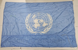 Defensie VN UN Verenigde Naties vlag - 170 x 273 cm - origineel