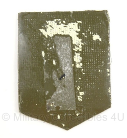 KL Landmacht oud model arm embleem E-Divisie - afmeting 5 x 7 cm - origineel