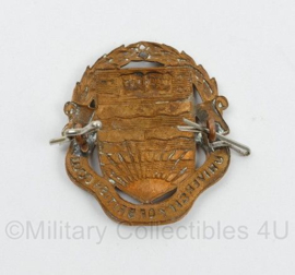 Ww2 Canadian cap badge Kings Crown - The University of British Columbia -  4 x 3,5 cm -origineel