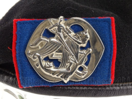 KL Nederlandse leger Cavalerie Regiment Huzaren Prins Alexander baret - maat 60 cm - origineel