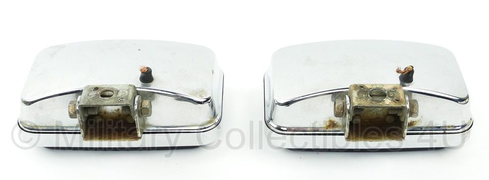 Politie Hallogeen lampen set Federal Signal Corp. Warning Light  voor de Mitsubishi Pajero van politie Kennermerland - afmetingen 16½ x 6 x 11 cm - origineel